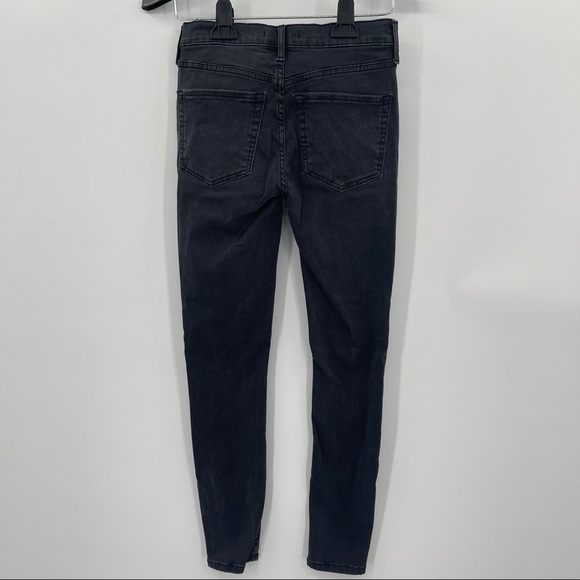 Free People Busted Knee Washed Black Skinny Jeans​ - Picture 2 of 7